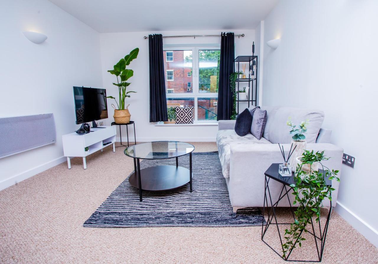 Nest Easy - Alpha House Apartment Northampton Phòng bức ảnh